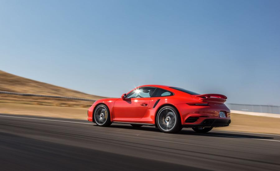  Porsche 911 Turbo S Coupe 2016 года  (NA) (фото 12 из 29)